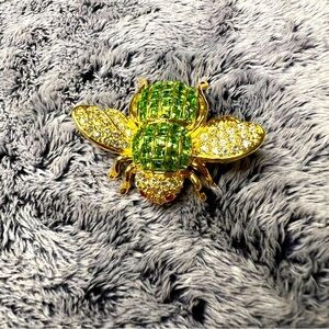 Rare Joan Rivers Green Quilted Swarovski Bee Pin